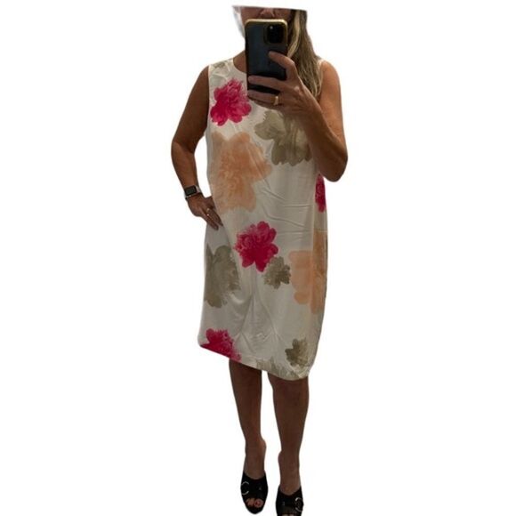 Calvin Klein Dresses & Skirts - Calvin Klein Floral Sleeveless Dress.Size 14